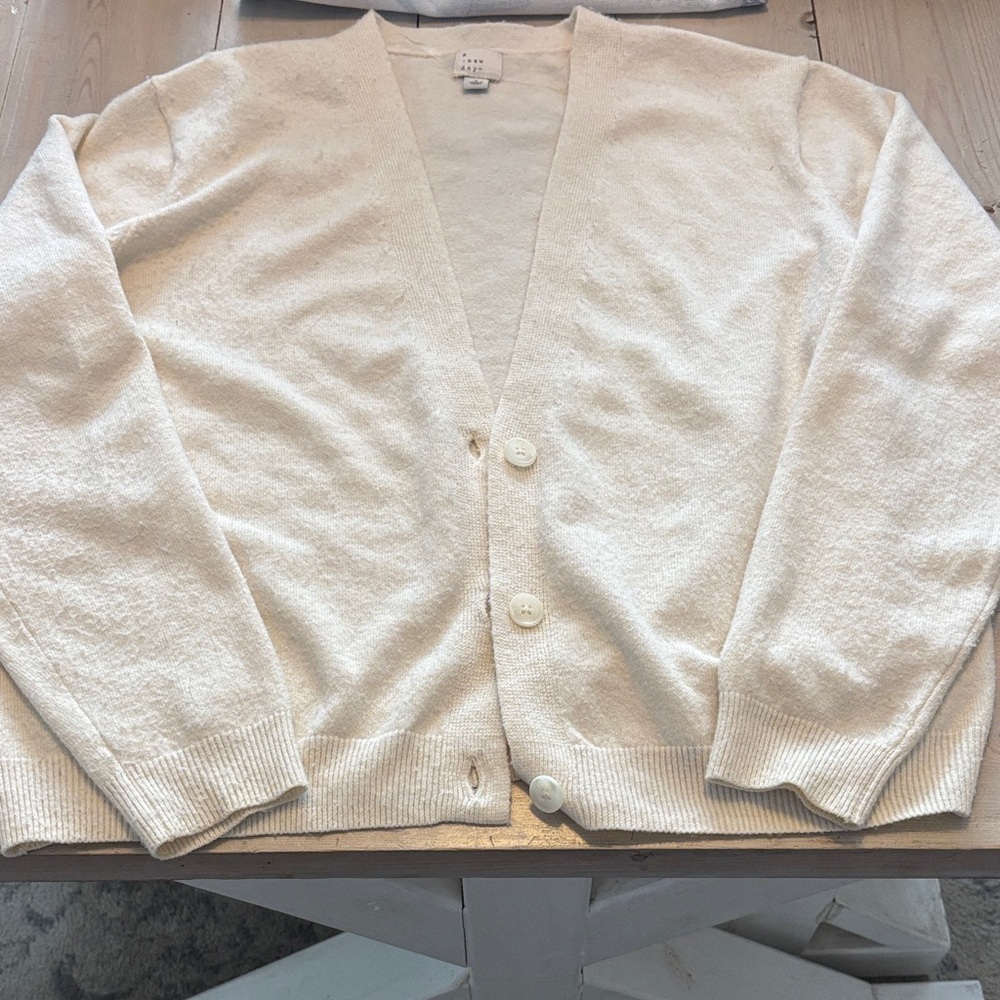 Women's A New Day Cream Knit Sweater Size Large. Super soft!